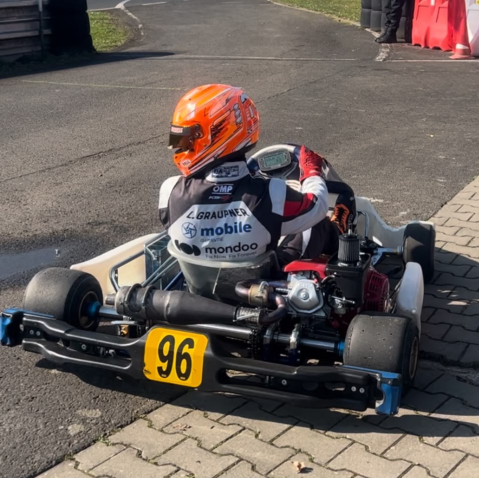 Kart Nummer 96 im Fahrerlager